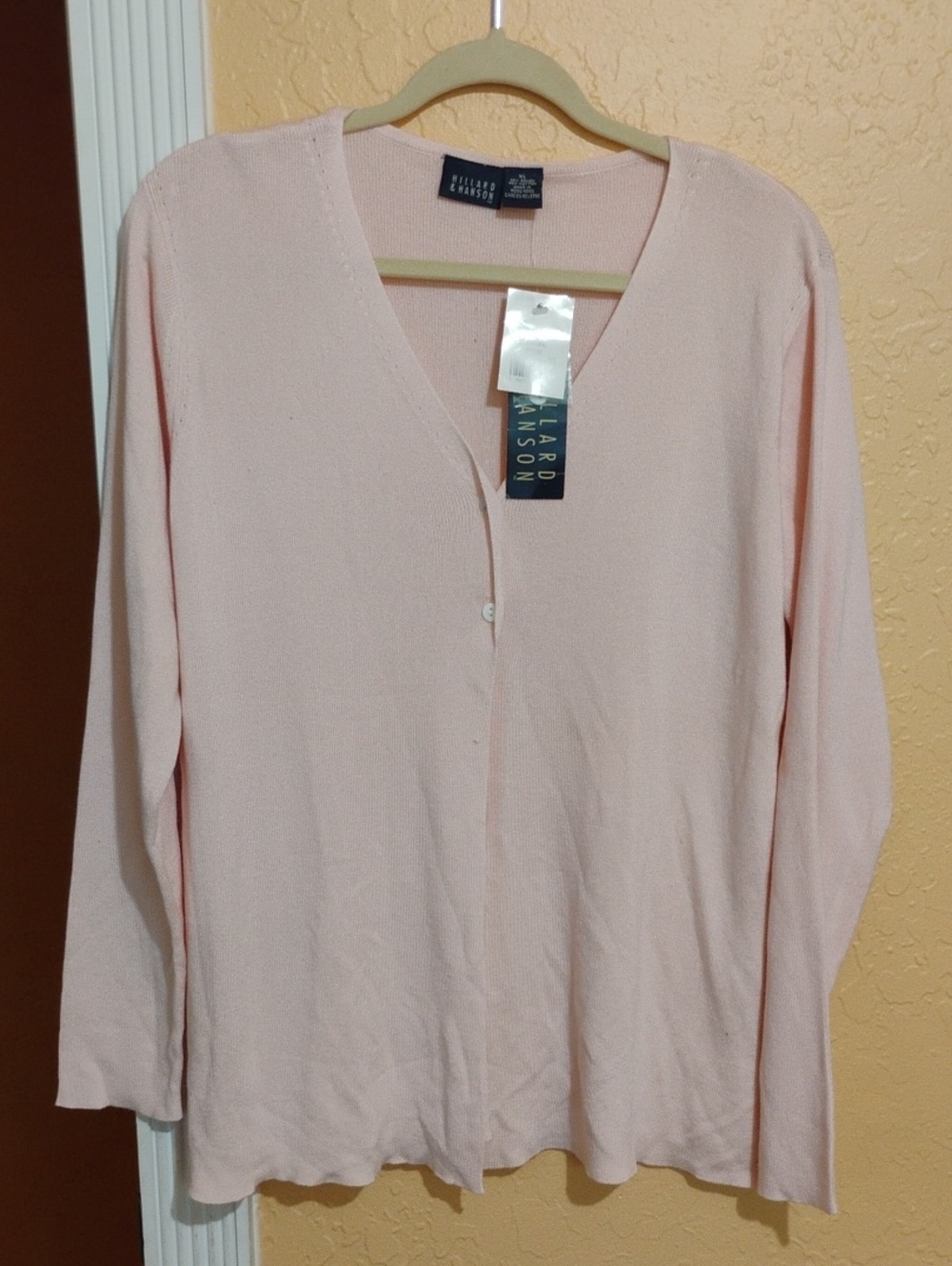 Hillard & Hanson Light Pink Button-Front Cardigan